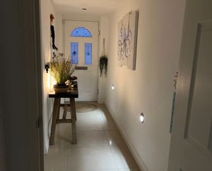 Photo 27- click for photo gallery